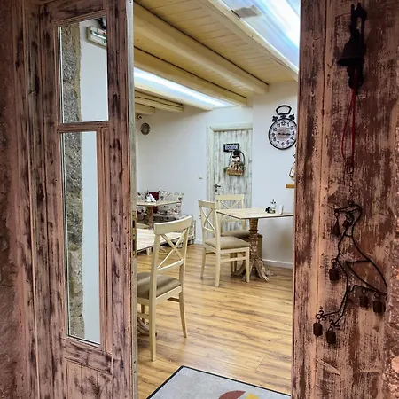 Alexandros Arachova