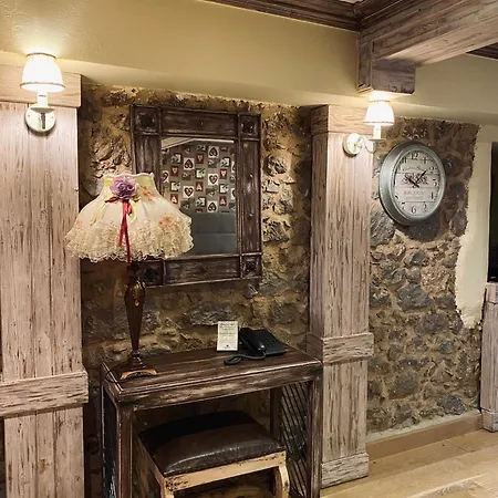 αλέξανδρος 3* Αράχωβα