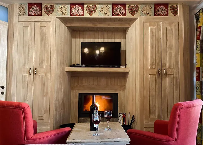 Alexandros Guest house 3*